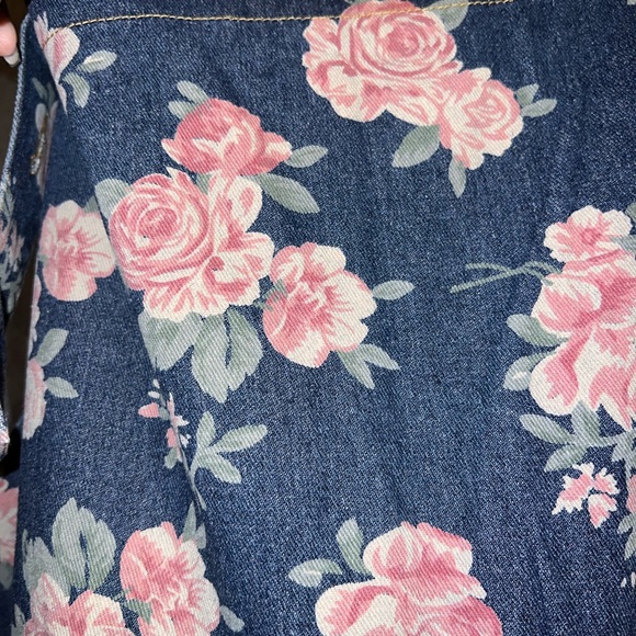 NWT EASEL Floral Distressed Oversized Blue Jean Denim Overalls / Jumpsuit - Picture 12 of 15